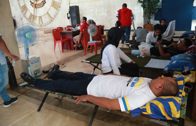 Alumni SMP Kristus Raja Sumbang  150 Kantong Darah ke PMI
